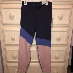 NWT Old Navy 7/8 Length Legging CHEAP
